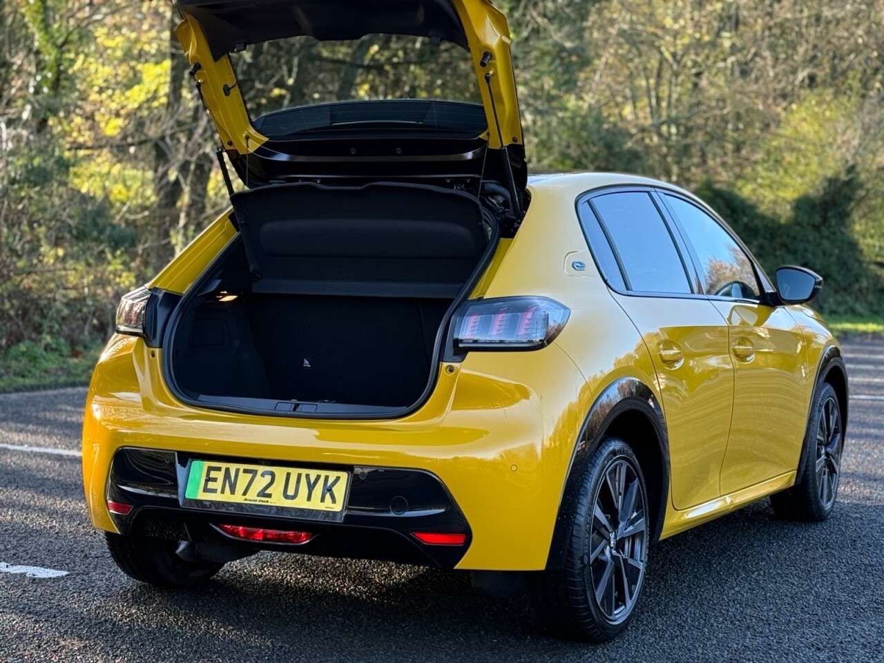 2023 PEUGEOT E-208 2023 PEUGEOT E-208