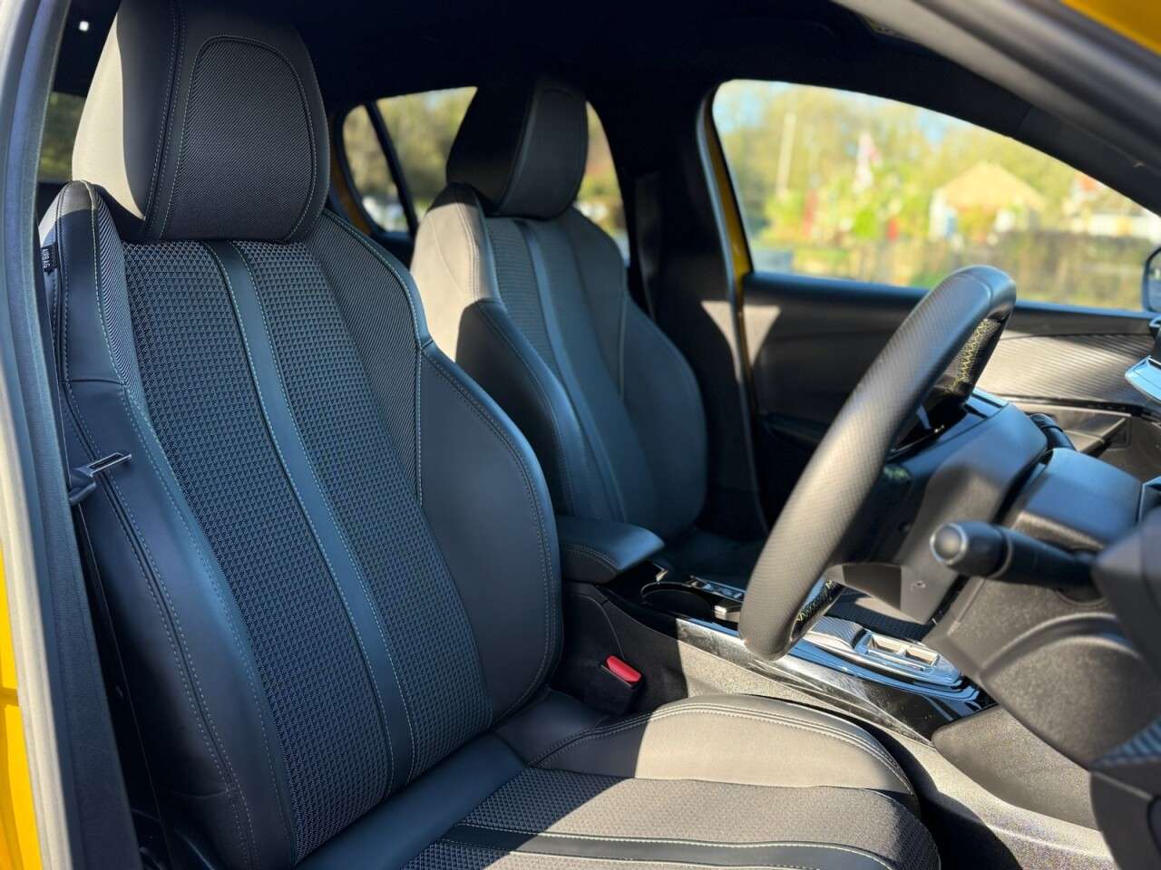 2023 PEUGEOT E-208 2023 PEUGEOT E-208