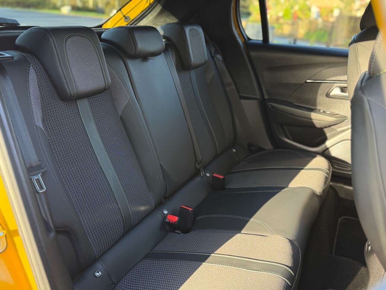 2023 PEUGEOT E-208 2023 PEUGEOT E-208