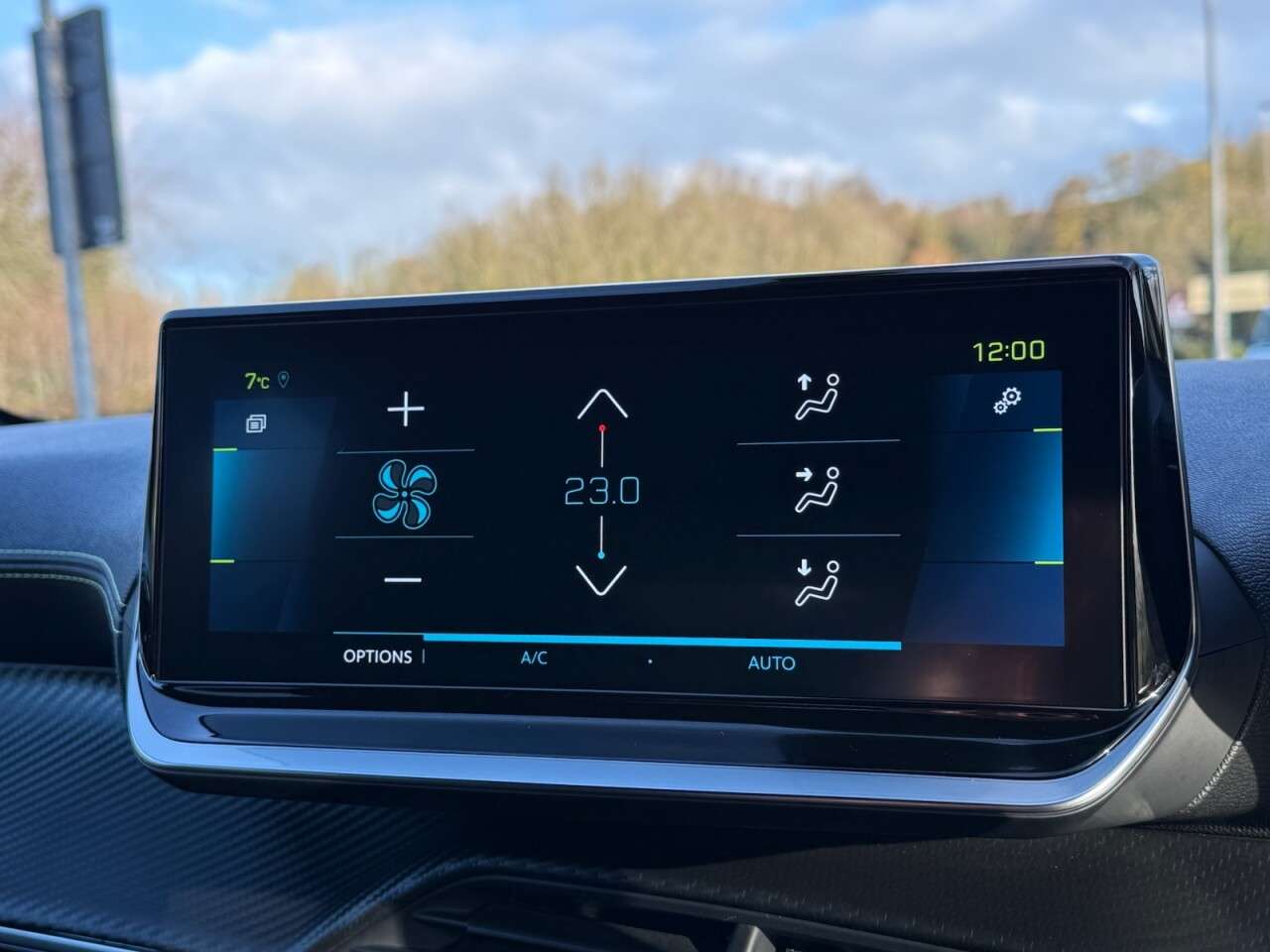 2023 PEUGEOT E-208 2023 PEUGEOT E-208