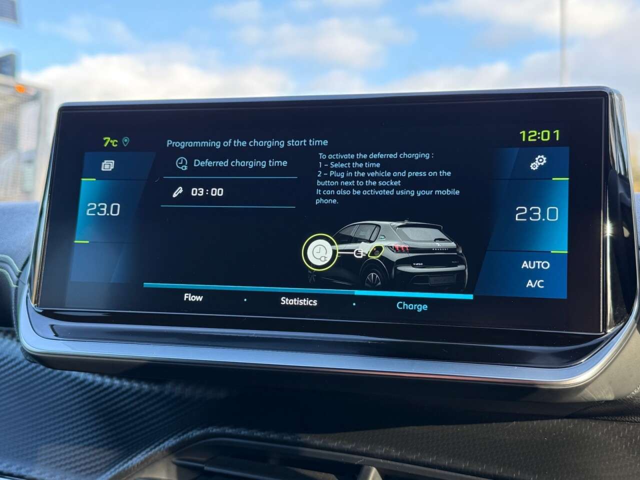 2023 PEUGEOT E-208 2023 PEUGEOT E-208