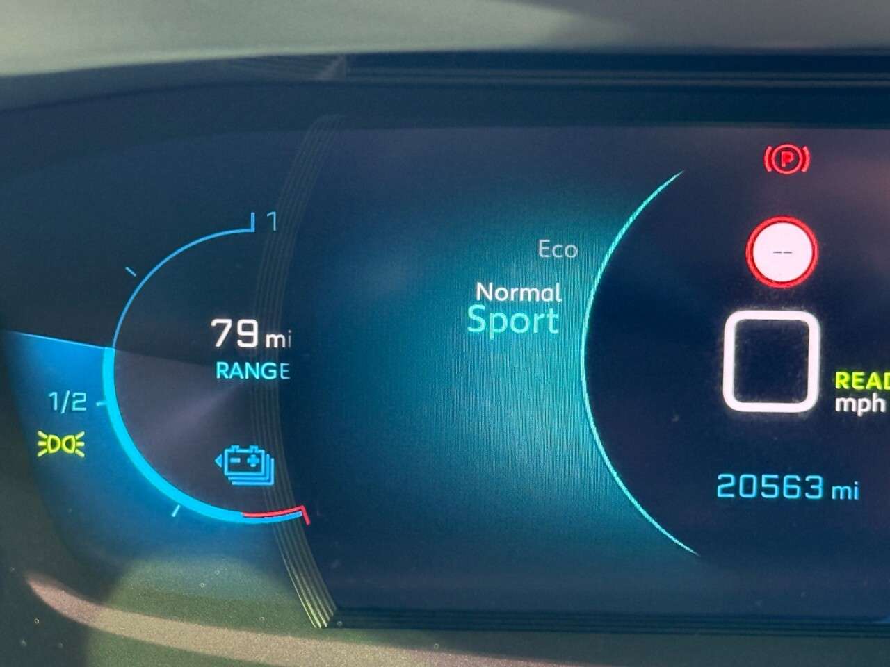 2023 PEUGEOT E-208 2023 PEUGEOT E-208