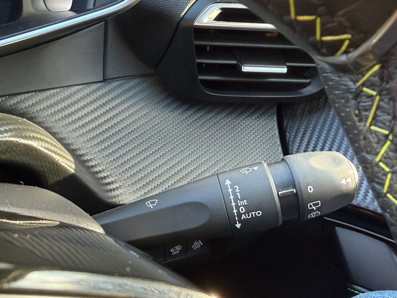 2023 PEUGEOT E-208 2023 PEUGEOT E-208