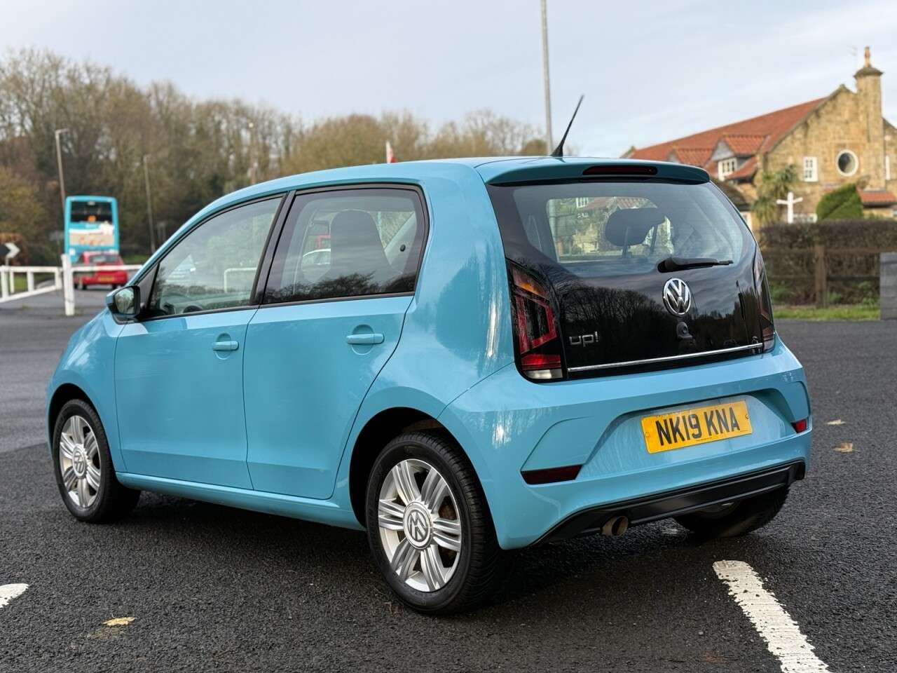 2019 VOLKSWAGEN UP! 2019 VOLKSWAGEN UP!