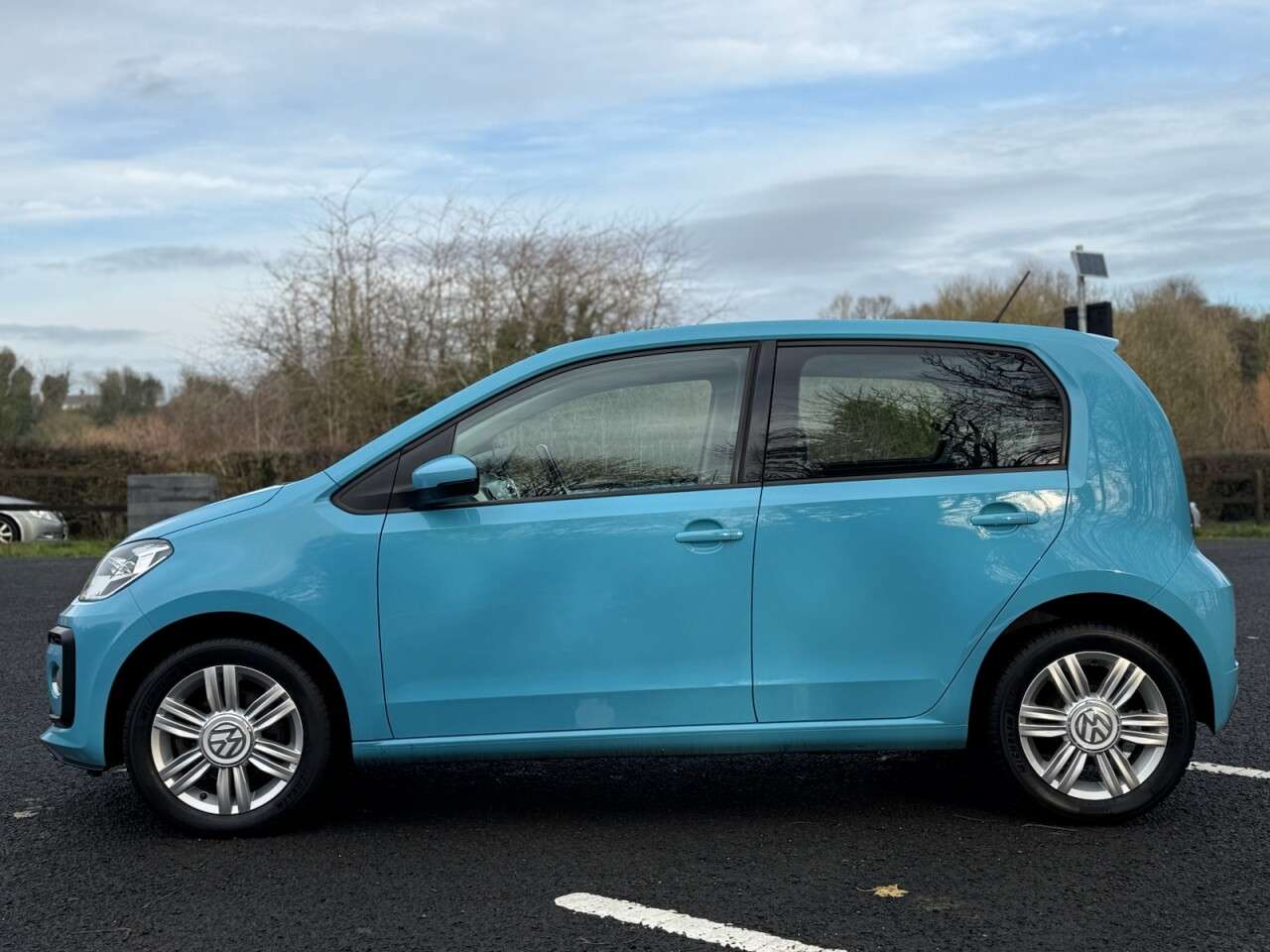 2019 VOLKSWAGEN UP! 2019 VOLKSWAGEN UP!