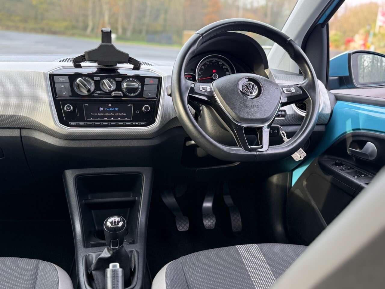 2019 VOLKSWAGEN UP! 2019 VOLKSWAGEN UP!