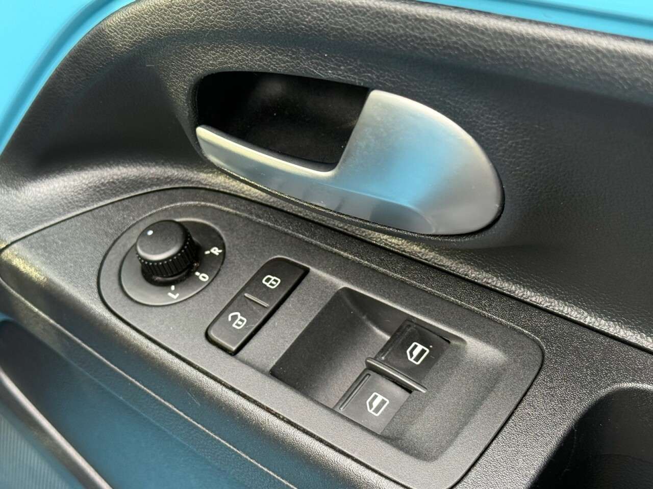 2019 VOLKSWAGEN UP! 2019 VOLKSWAGEN UP!