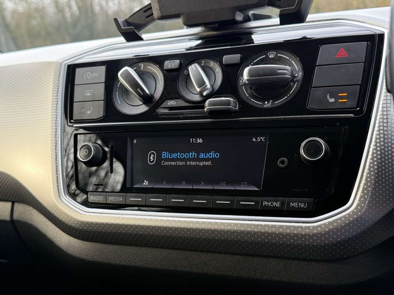 2019 VOLKSWAGEN UP! 2019 VOLKSWAGEN UP!