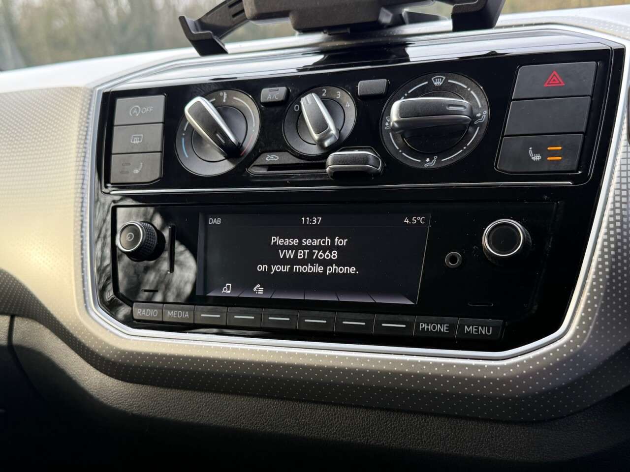 2019 VOLKSWAGEN UP! 2019 VOLKSWAGEN UP!