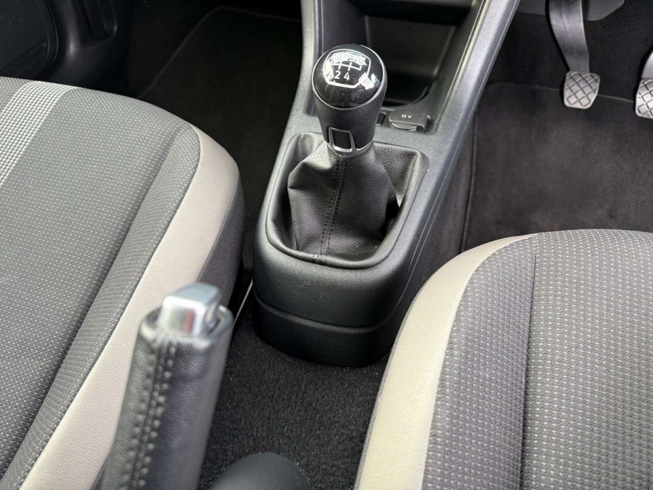 2019 VOLKSWAGEN UP! 2019 VOLKSWAGEN UP!