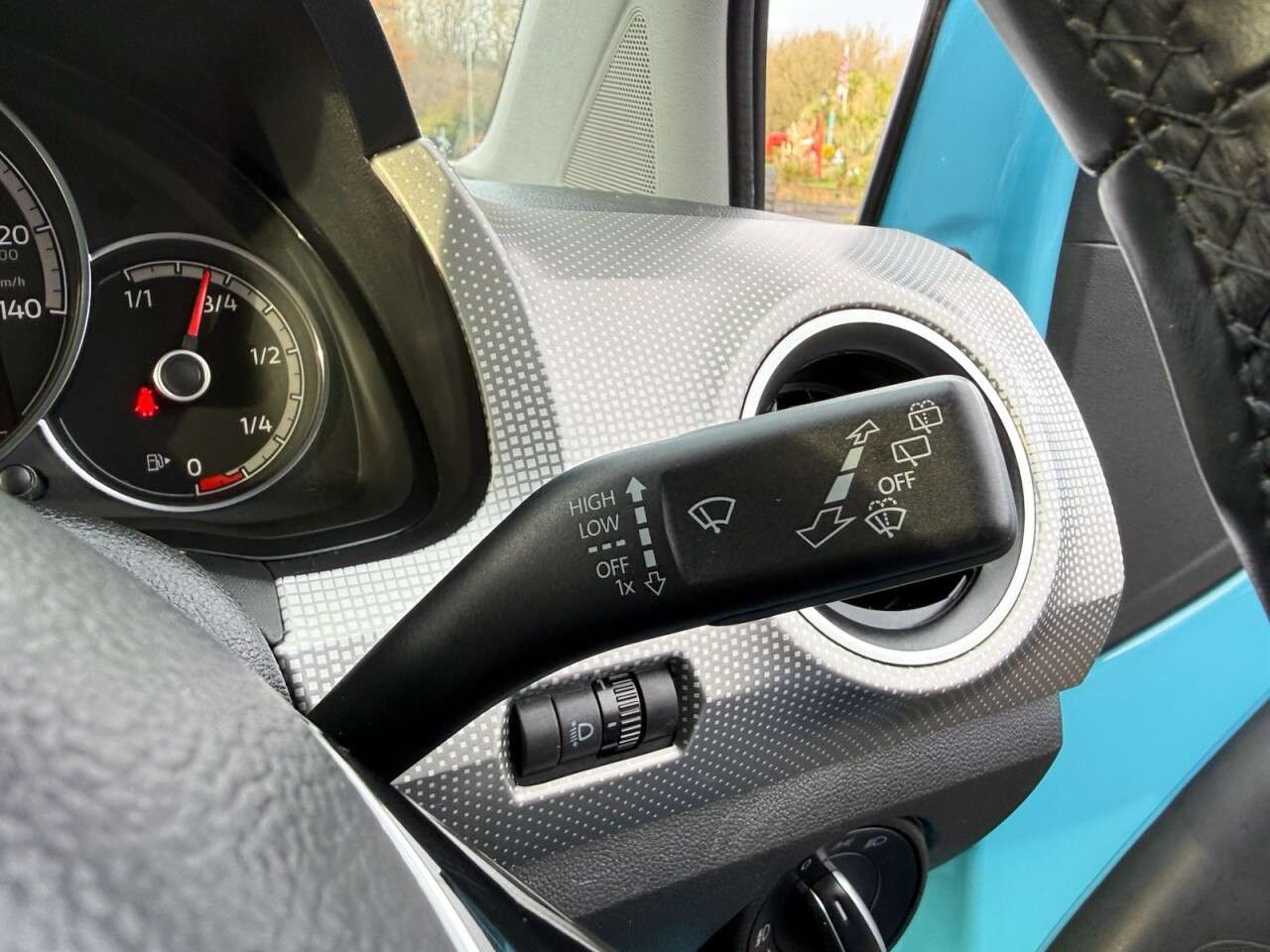 2019 VOLKSWAGEN UP! 2019 VOLKSWAGEN UP!