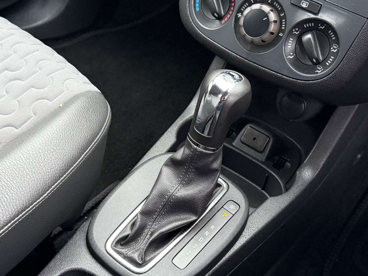 2012 VAUXHALL CORSA 2012 VAUXHALL CORSA