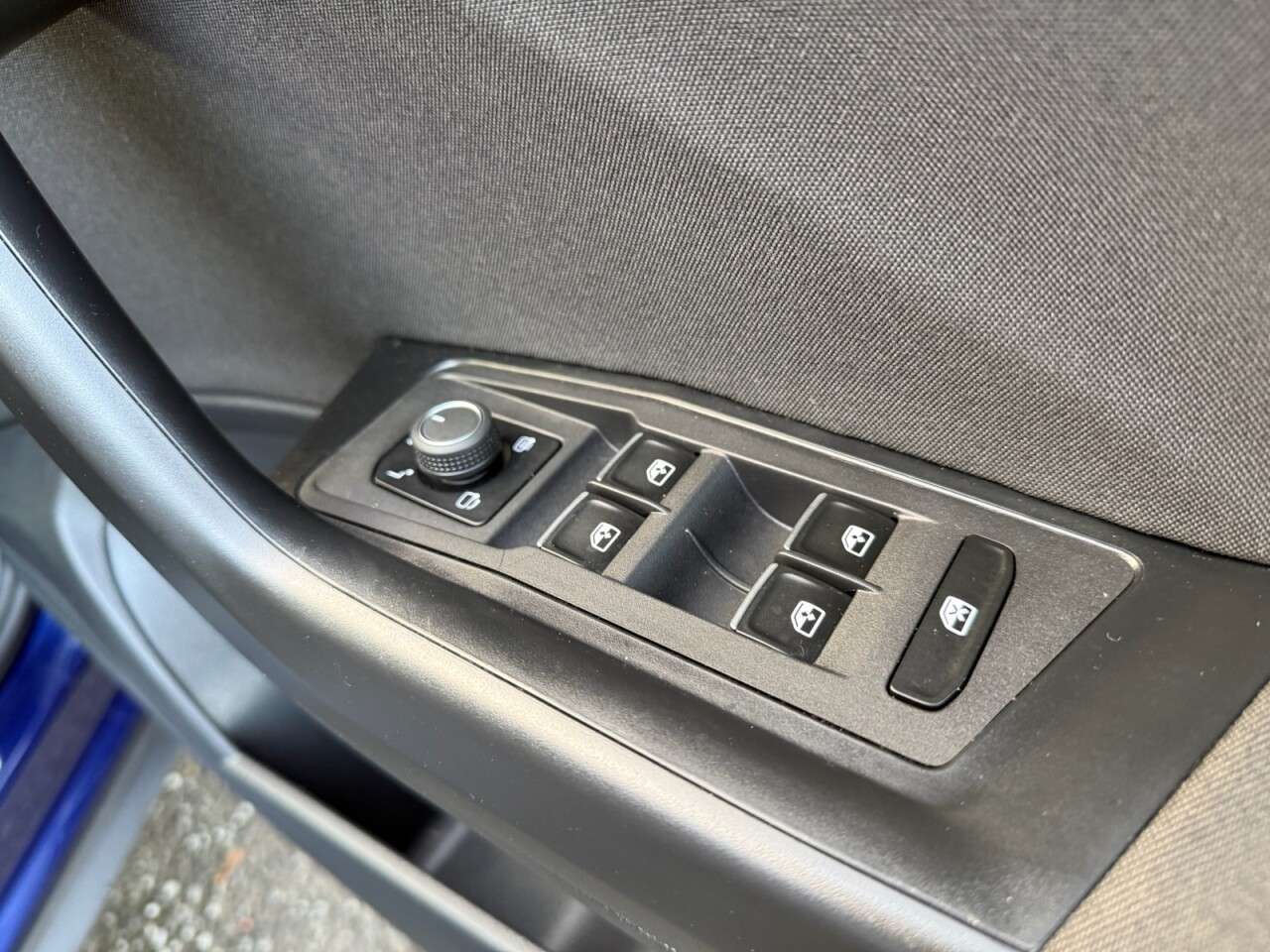 2021 VOLKSWAGEN T-ROC 2021 VOLKSWAGEN T-ROC