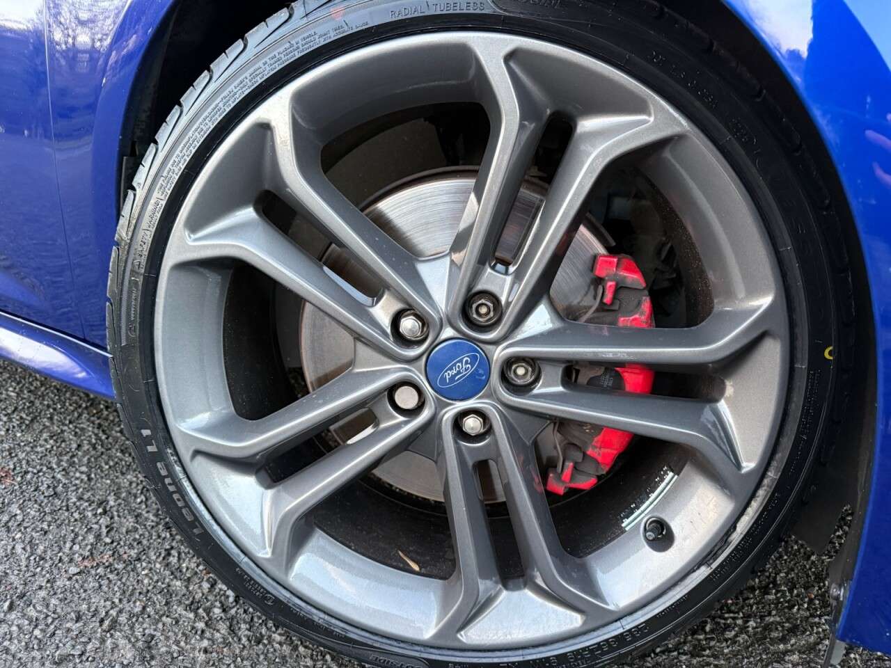 A 2017 FORD FOCUS 2.0 TDCi ST-3 Hatchback 5dr Diesel Manual Euro 6 (s/s) (185 ps) Hatchback A 2017 FORD FOCUS 2.0 TDCi ST-3 Hatchback 5dr Diesel Manual Euro 6 (s/s) (185 ps) Hatchback