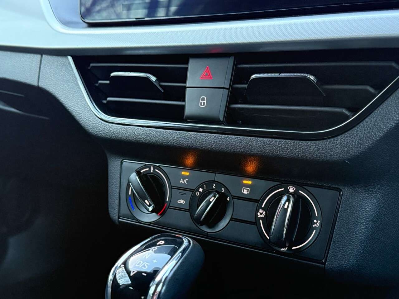 2020 SKODA KAMIQ 2020 SKODA KAMIQ