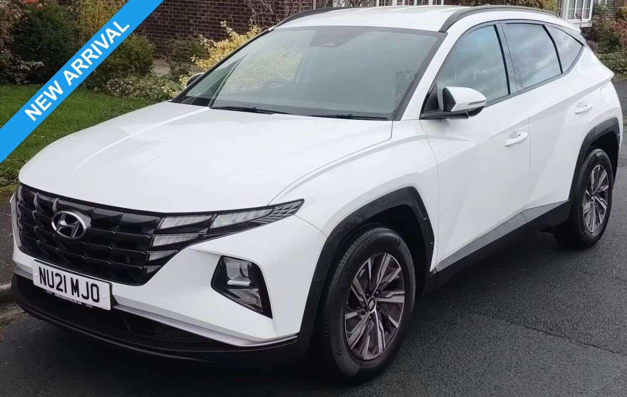 A 2021 HYUNDAI TUCSON 1.6 T-GDi MHEV SE Connect SUV 5dr Petrol Hybrid Manual Euro 6 (s/s) (150 ps A 2021 HYUNDAI TUCSON 1.6 T-GDi MHEV SE Connect SUV 5dr Petrol Hybrid Manual Euro 6 (s/s) (150 ps