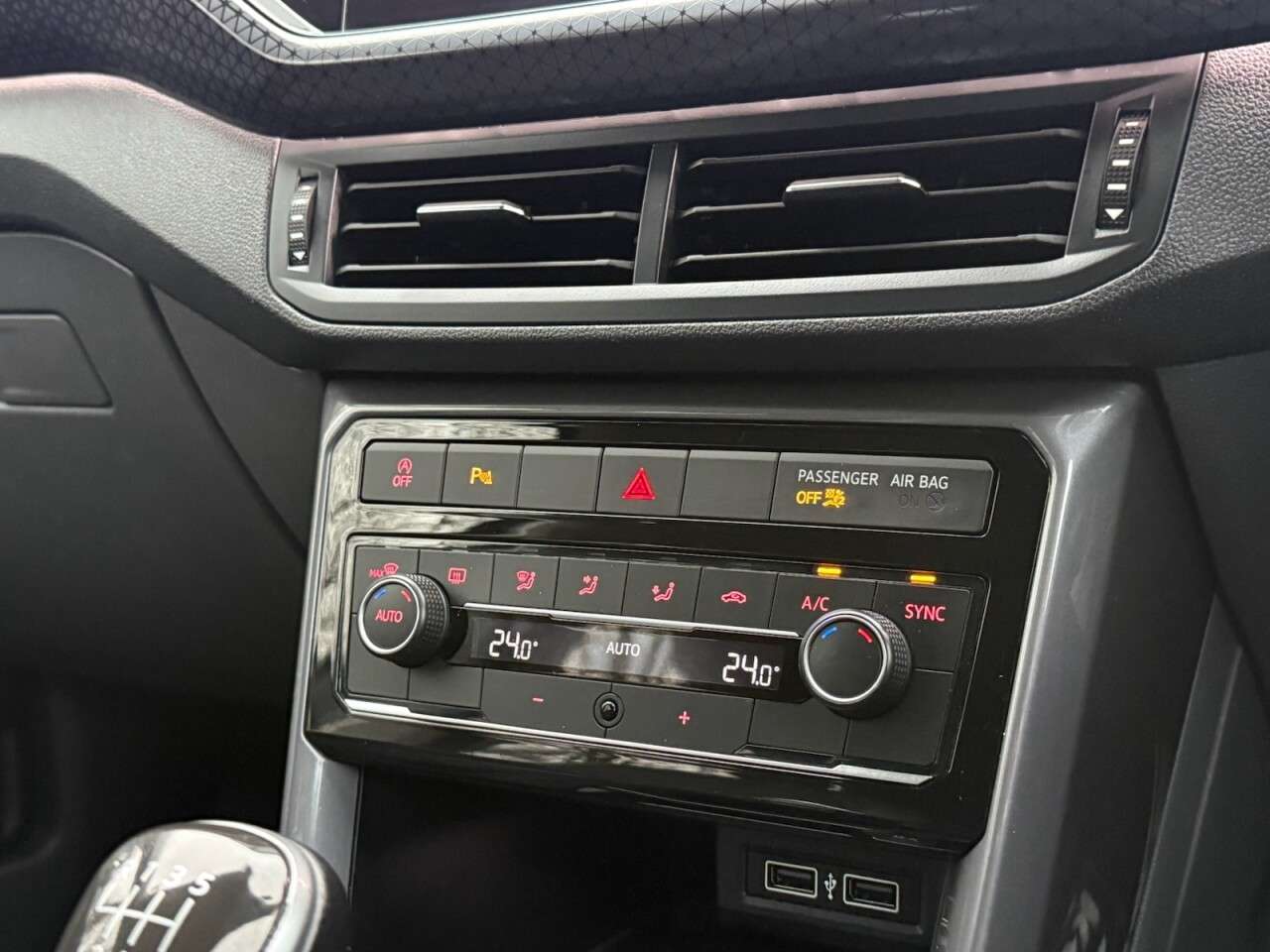 2019 VOLKSWAGEN T-CROSS 2019 VOLKSWAGEN T-CROSS