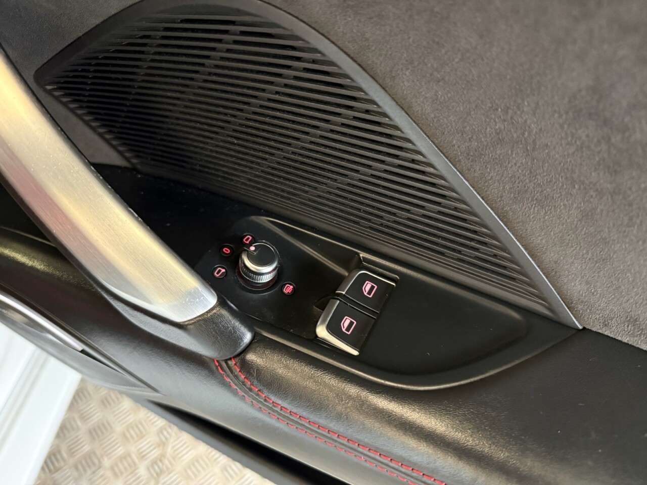 2017 AUDI TTS 2017 AUDI TTS