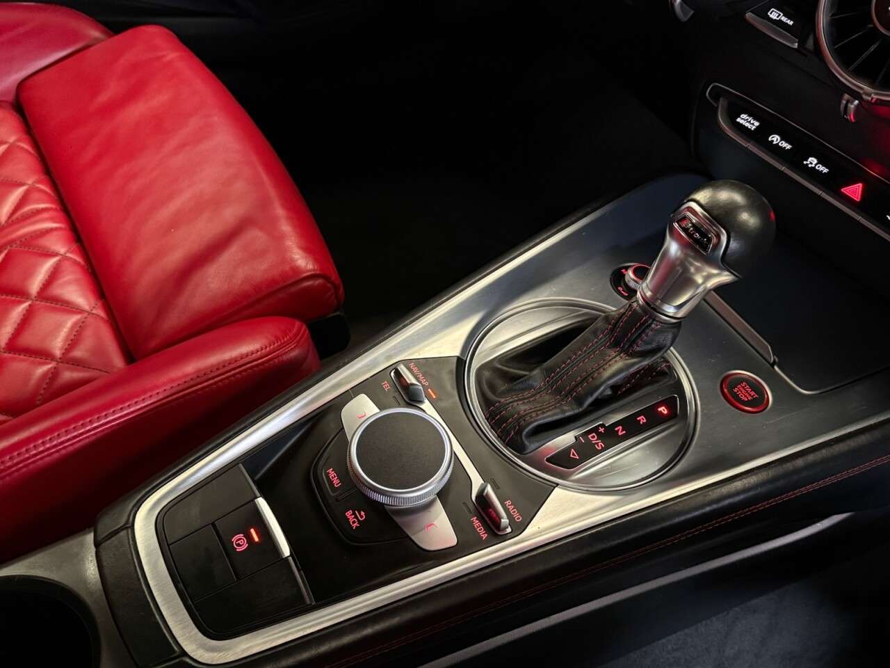 2017 AUDI TTS 2017 AUDI TTS