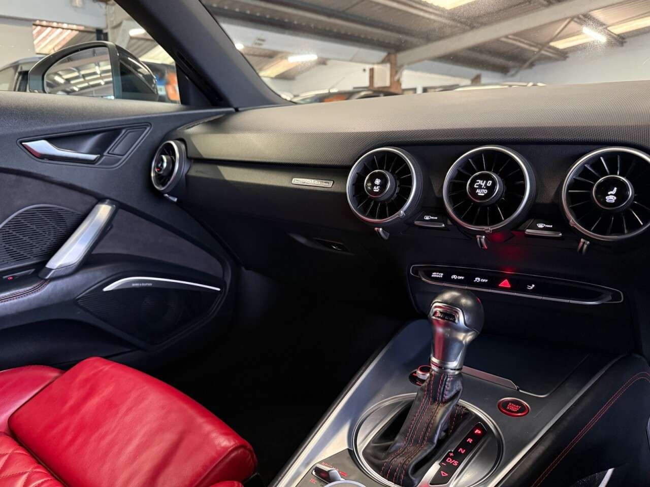 2017 AUDI TTS 2017 AUDI TTS