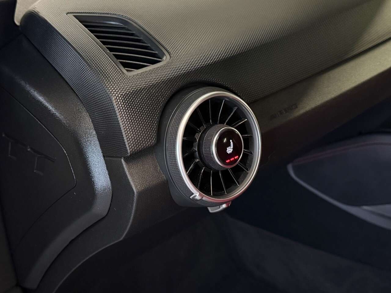 2017 AUDI TTS 2017 AUDI TTS