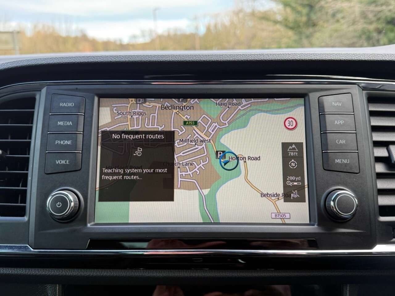 A 2017 SEAT ATECA 1.4 EcoTSI XCELLENCE SUV 5dr Petrol DSG Euro 6 (s/s) (150 ps) TOP VIEW CAM A 2017 SEAT ATECA 1.4 EcoTSI XCELLENCE SUV 5dr Petrol DSG Euro 6 (s/s) (150 ps) TOP VIEW CAM