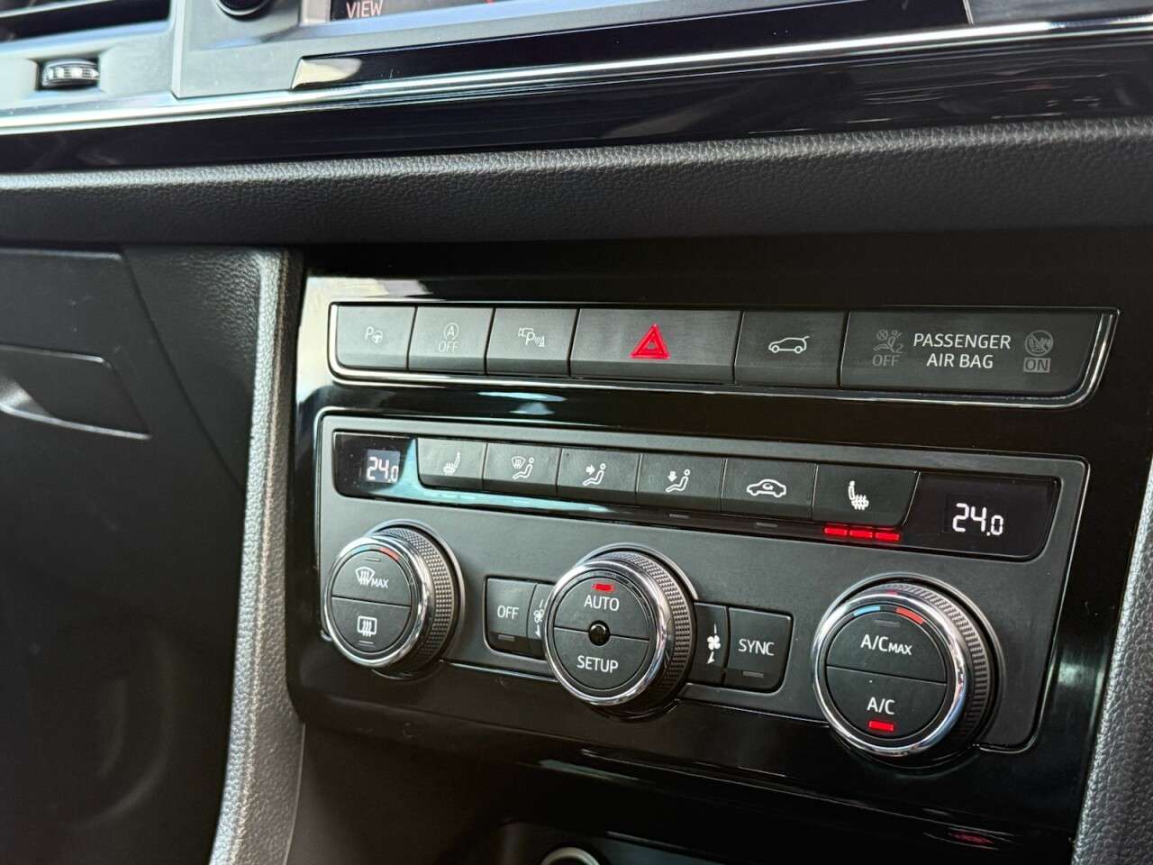 2017 SEAT ATECA 2017 SEAT ATECA