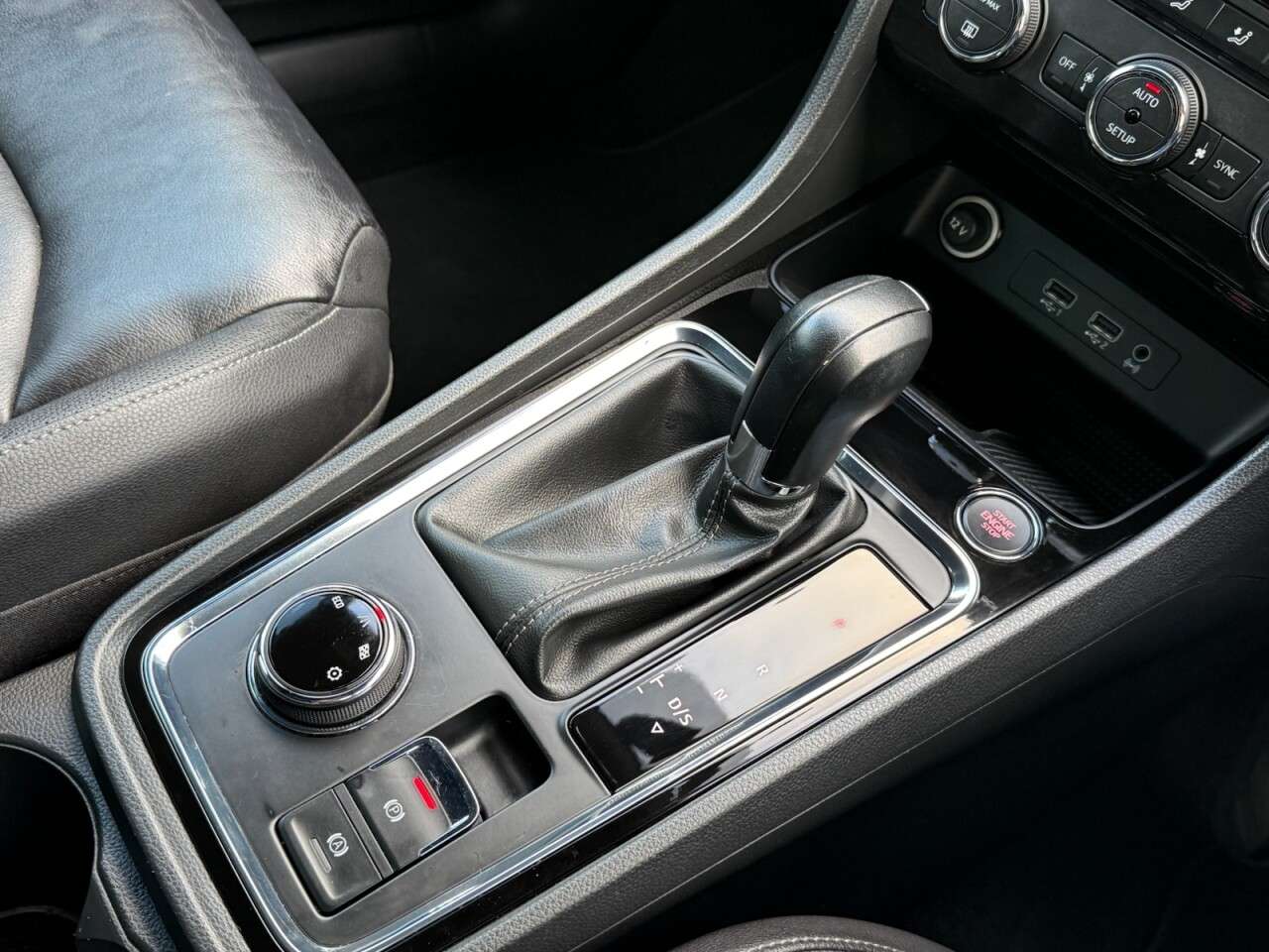 2017 SEAT ATECA 2017 SEAT ATECA