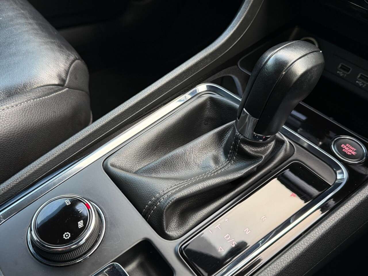 2017 SEAT ATECA 2017 SEAT ATECA