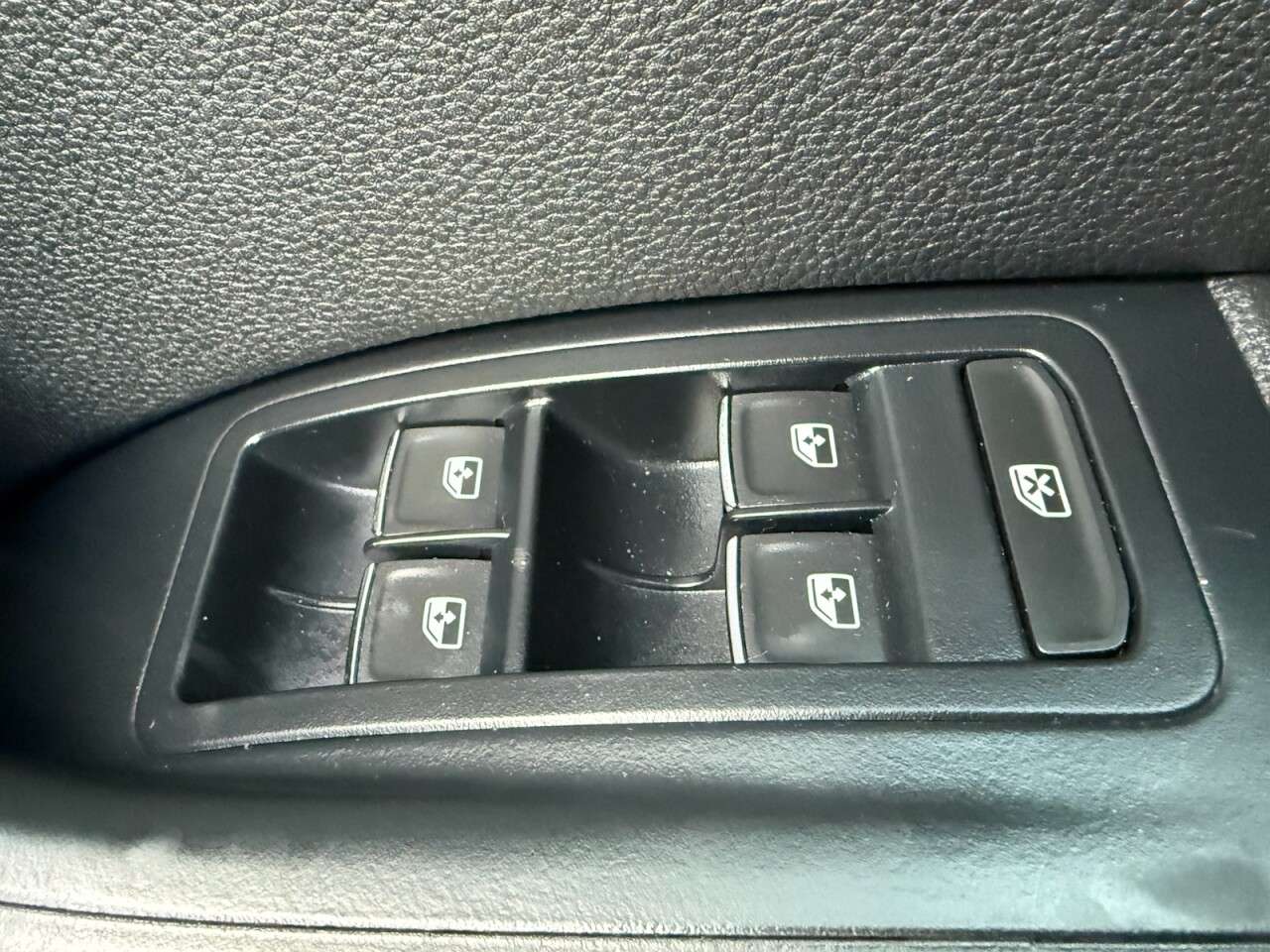 2017 SEAT ATECA 2017 SEAT ATECA