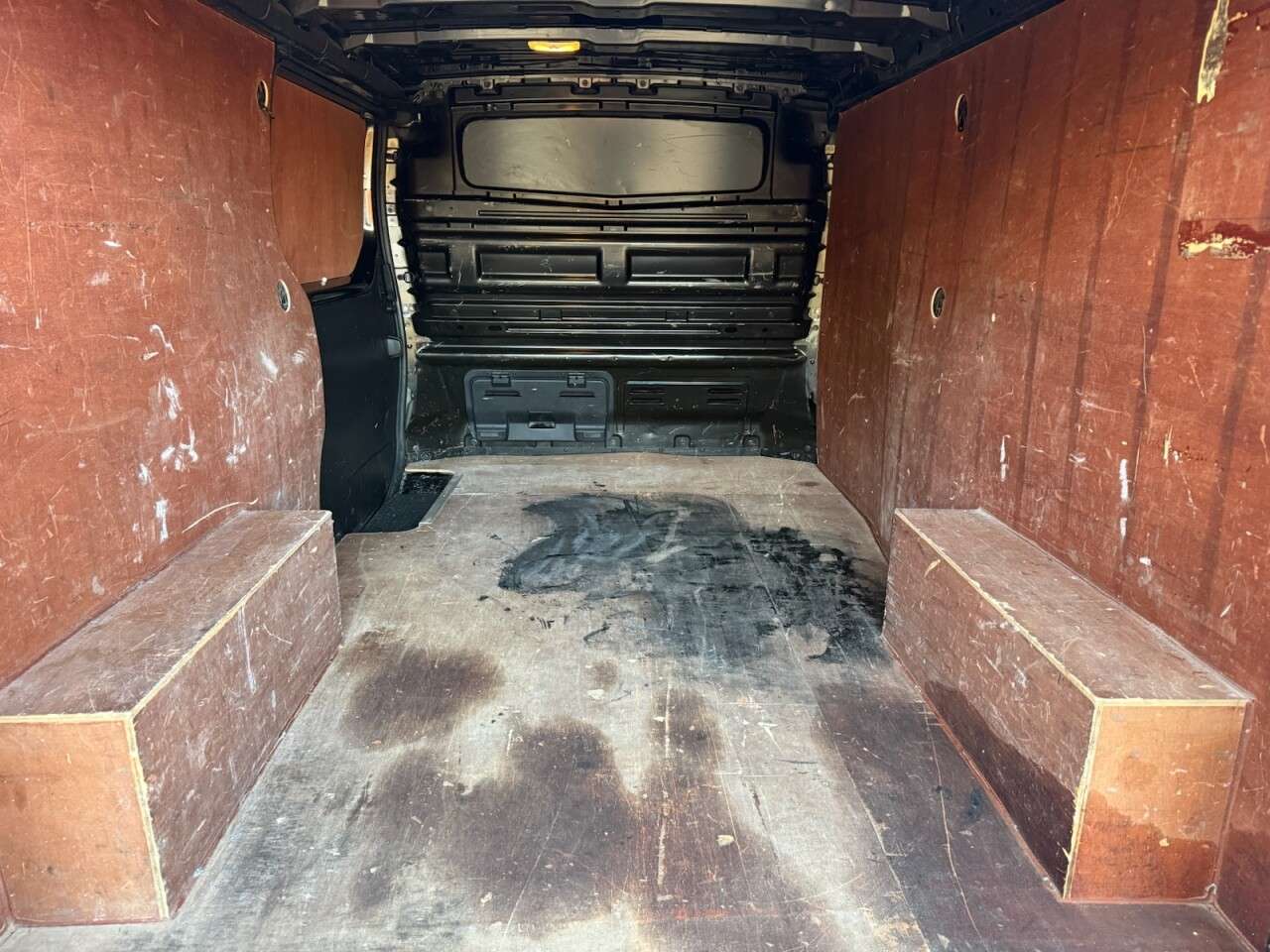 A 2019 NISSAN NV300 1.6 dCi 1.2t Acenta Panel Van 5dr Diesel Manual L2 H1 Euro 6 (120 ps) A 2019 NISSAN NV300 1.6 dCi 1.2t Acenta Panel Van 5dr Diesel Manual L2 H1 Euro 6 (120 ps)