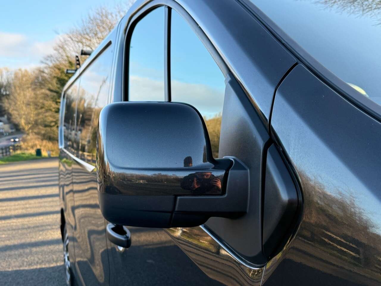 2019 NISSAN NV300 2019 NISSAN NV300