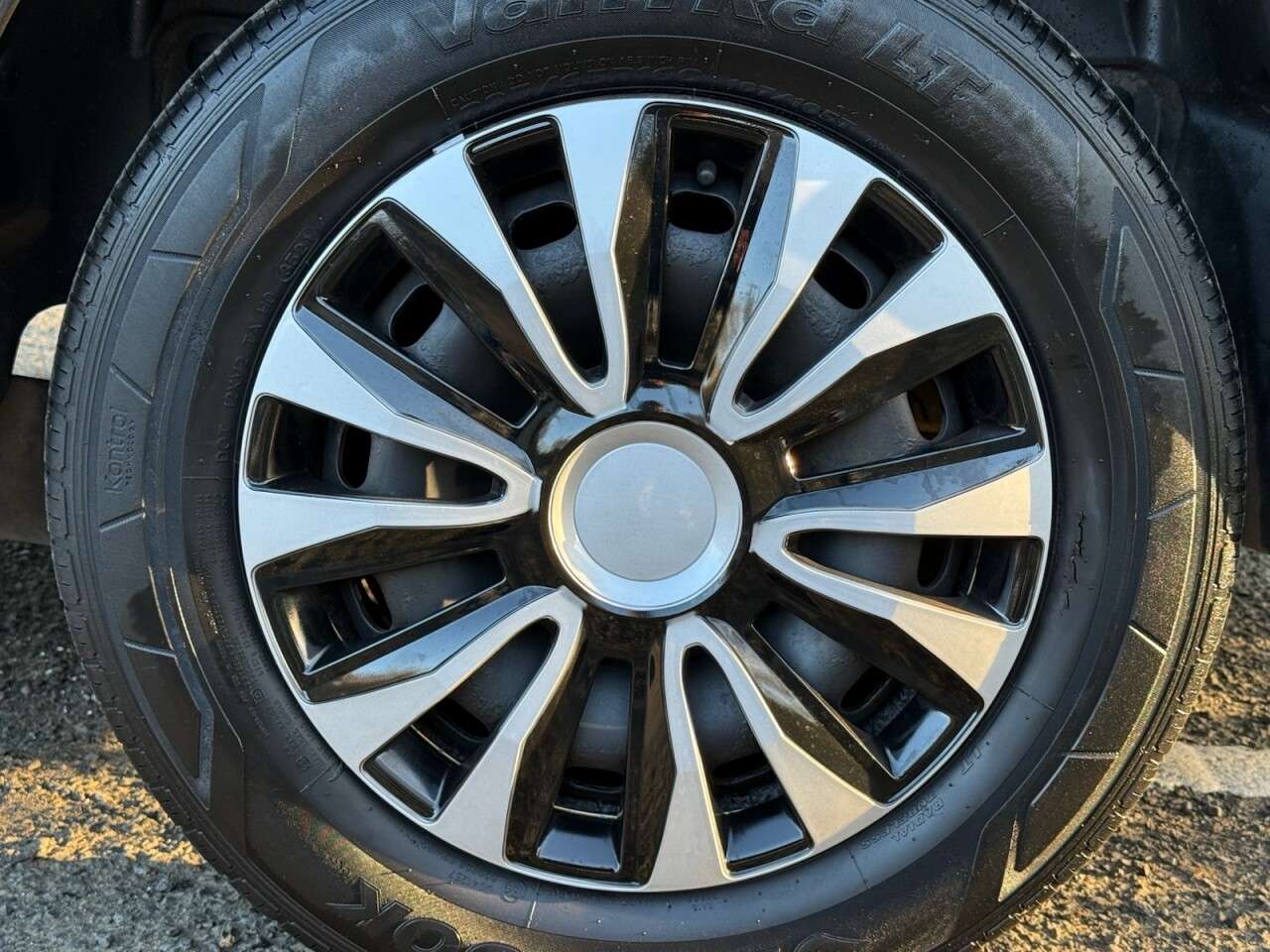 2019 NISSAN NV300 2019 NISSAN NV300