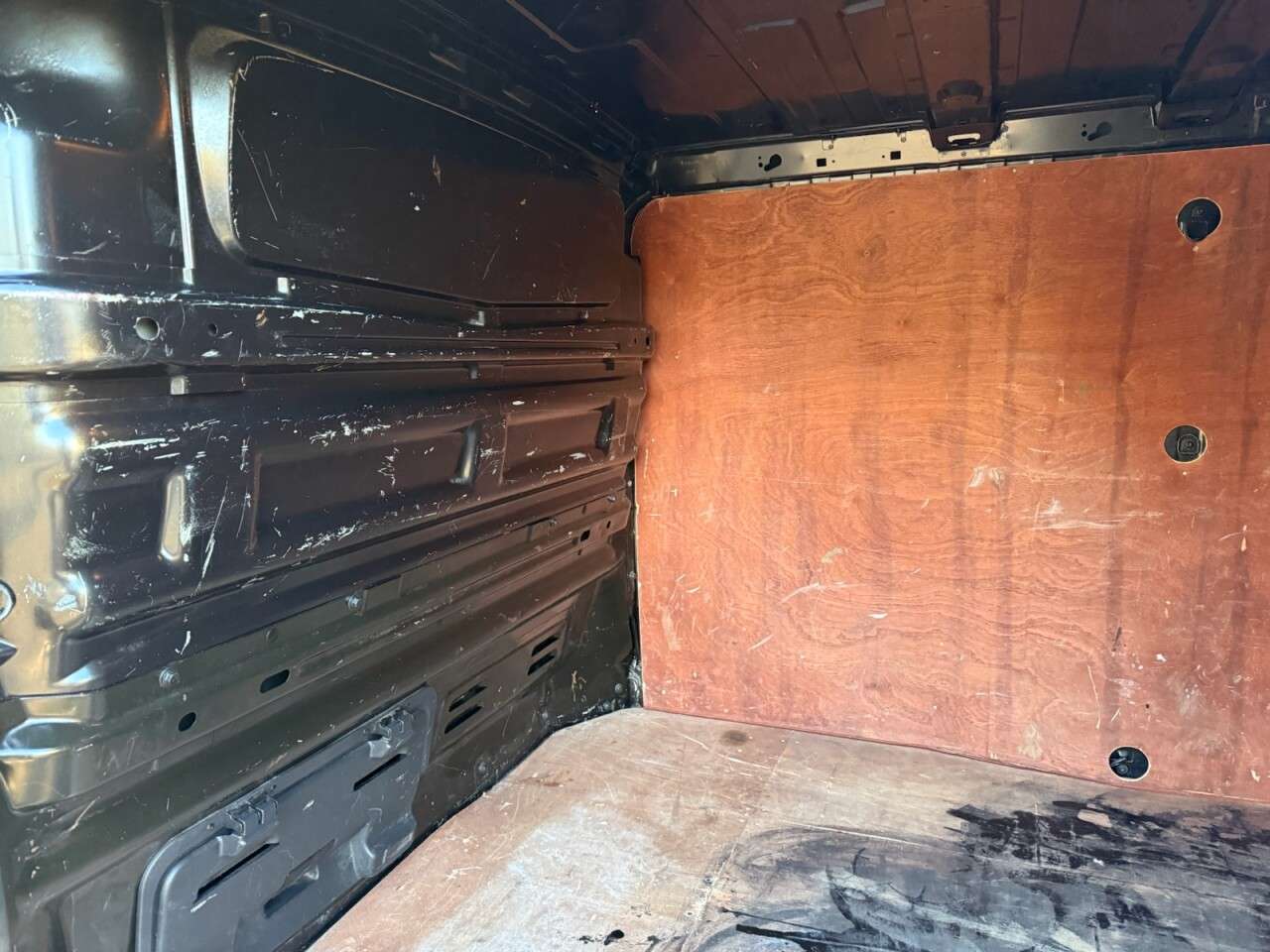 2019 NISSAN NV300 2019 NISSAN NV300