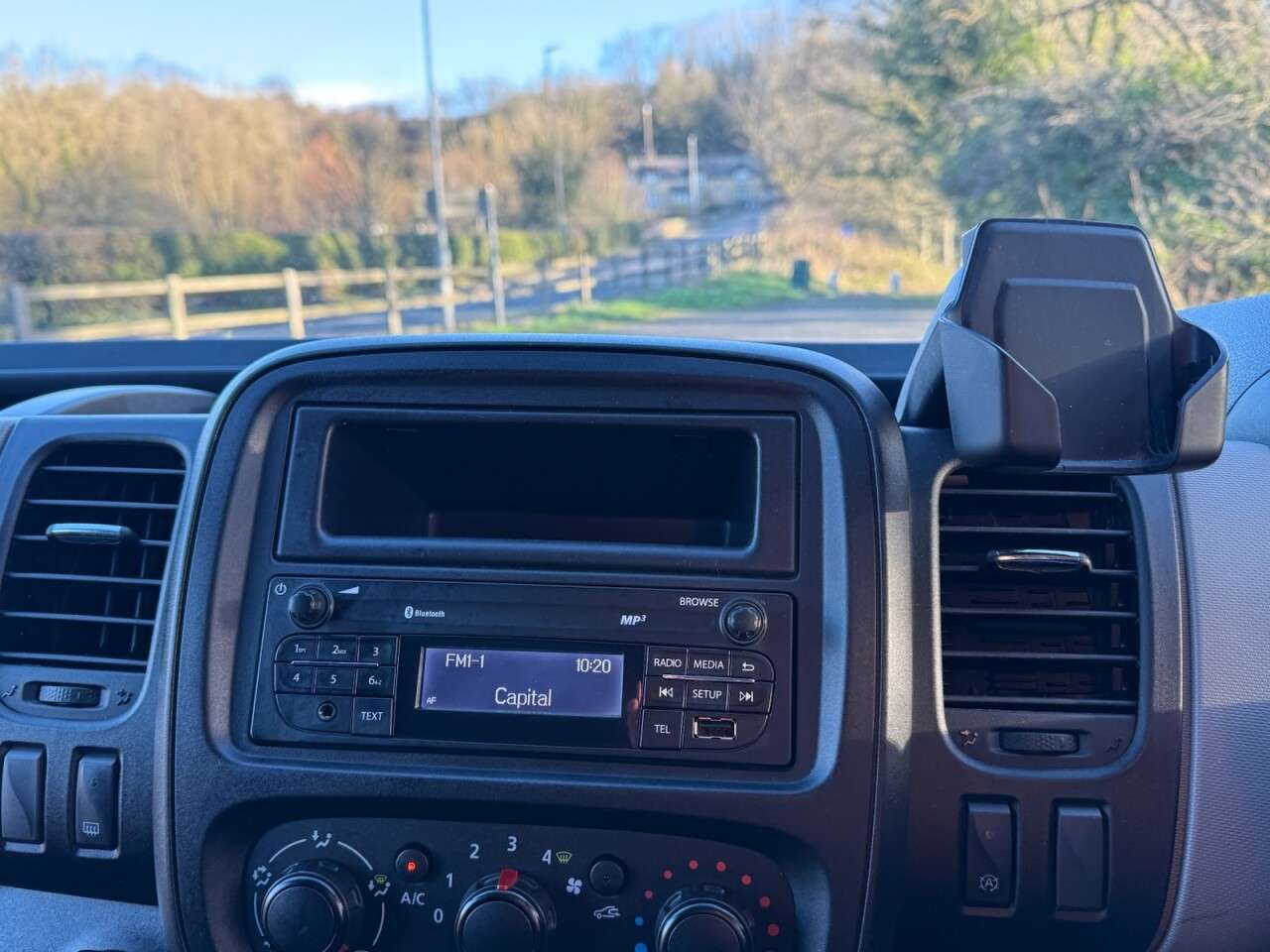 2019 NISSAN NV300 2019 NISSAN NV300