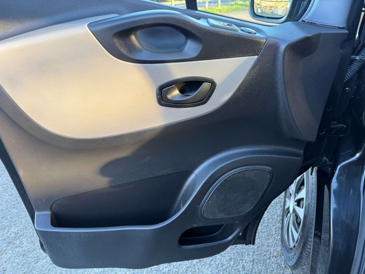 2019 NISSAN NV300 2019 NISSAN NV300