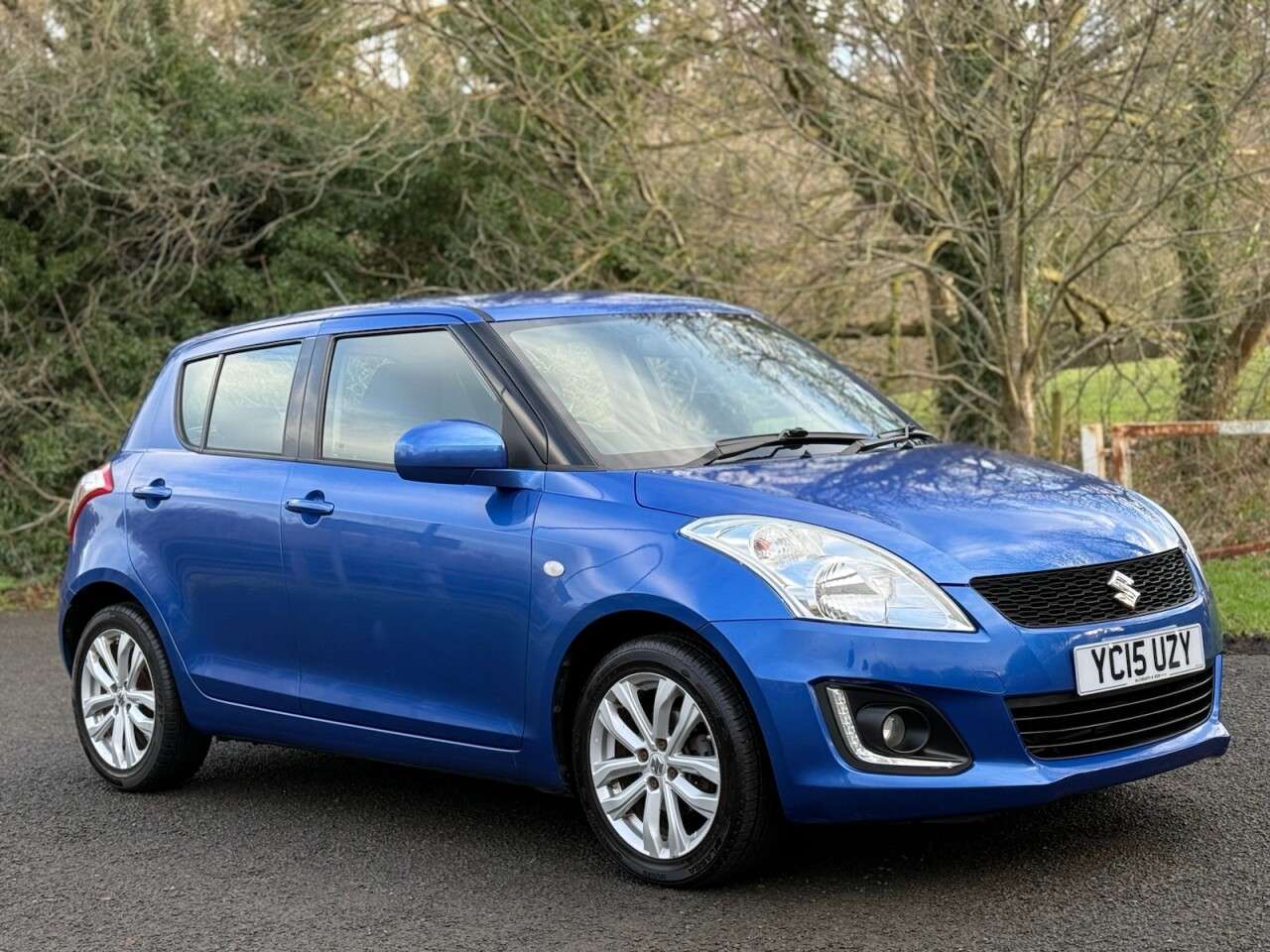 2015 SUZUKI SWIFT 2015 SUZUKI SWIFT