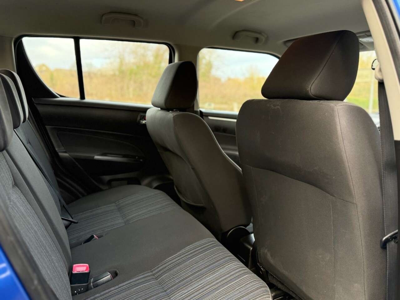 2015 SUZUKI SWIFT 2015 SUZUKI SWIFT