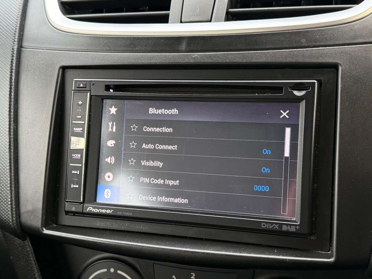 2015 SUZUKI SWIFT 2015 SUZUKI SWIFT