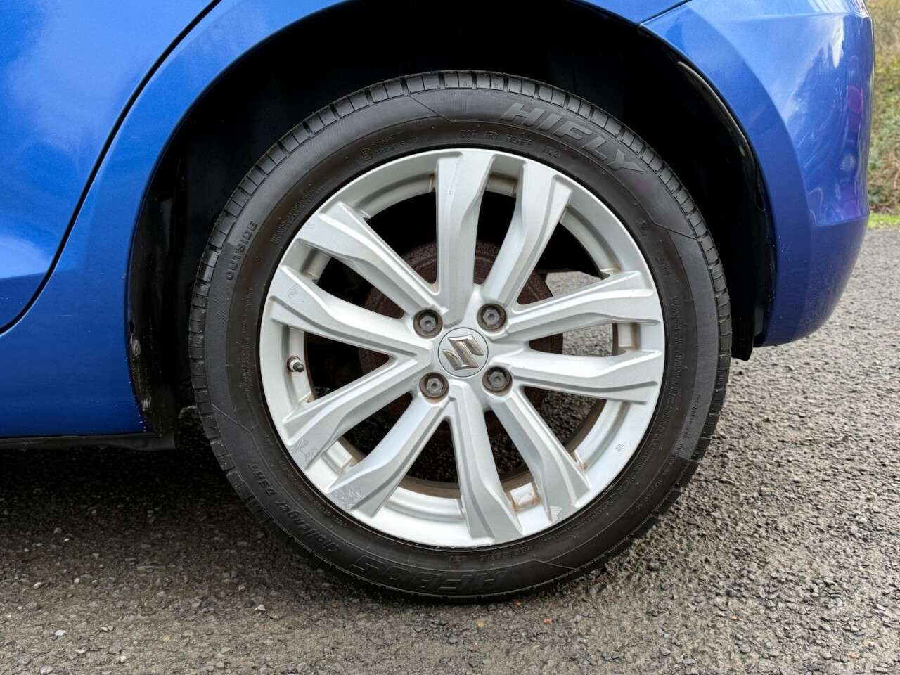 2015 SUZUKI SWIFT 2015 SUZUKI SWIFT