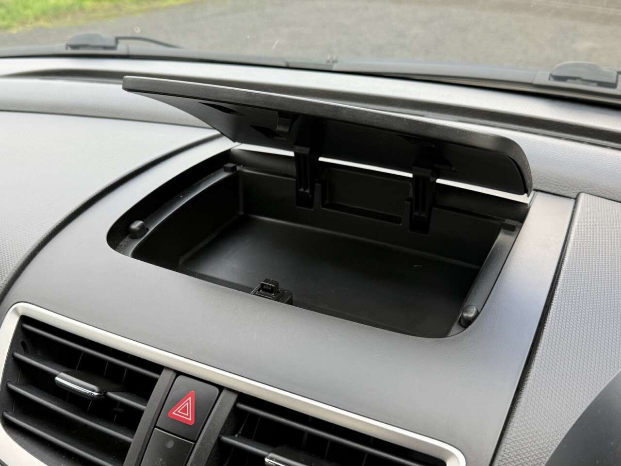 2015 SUZUKI SWIFT 2015 SUZUKI SWIFT