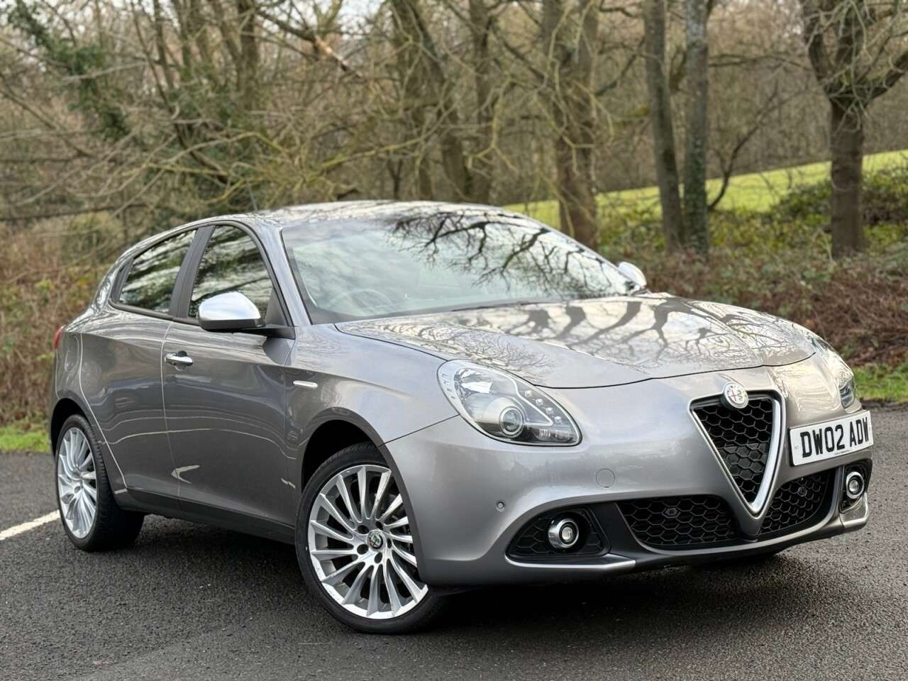 A 2017 ALFA ROMEO GIULIETTA 1.4 TB MultiAir Super Hatchback 5dr Petrol TCT Euro 6 (s/s) (170 bhp) A 2017 ALFA ROMEO GIULIETTA 1.4 TB MultiAir Super Hatchback 5dr Petrol TCT Euro 6 (s/s) (170 bhp)