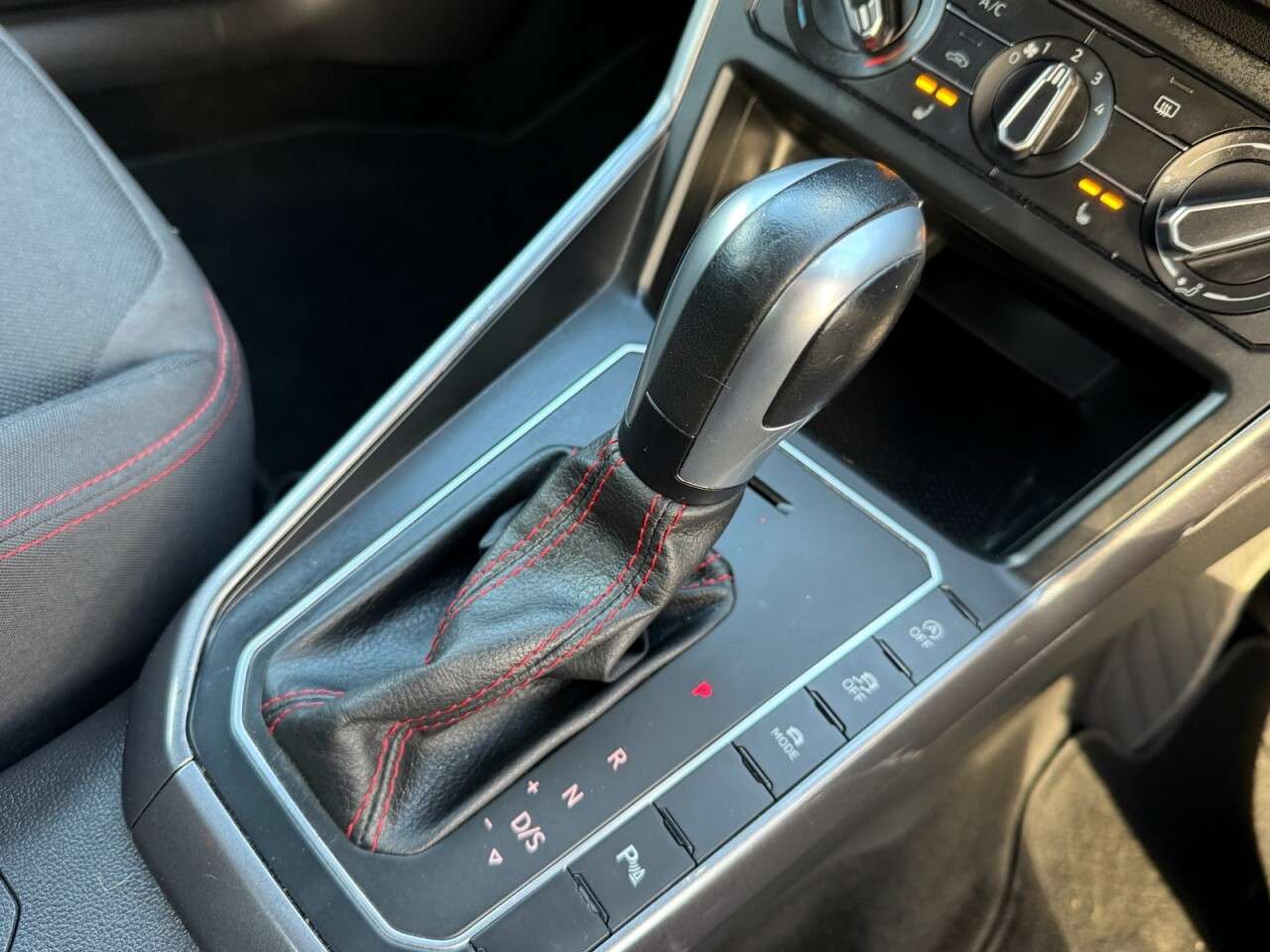 2020 VOLKSWAGEN POLO 2020 VOLKSWAGEN POLO