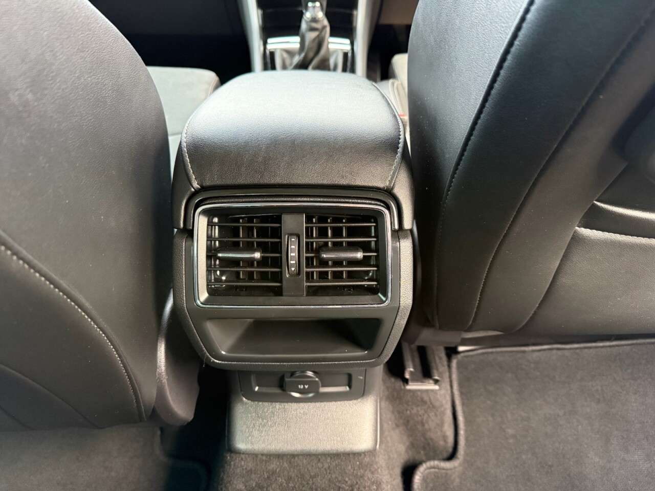 2021 SKODA KAROQ 2021 SKODA KAROQ