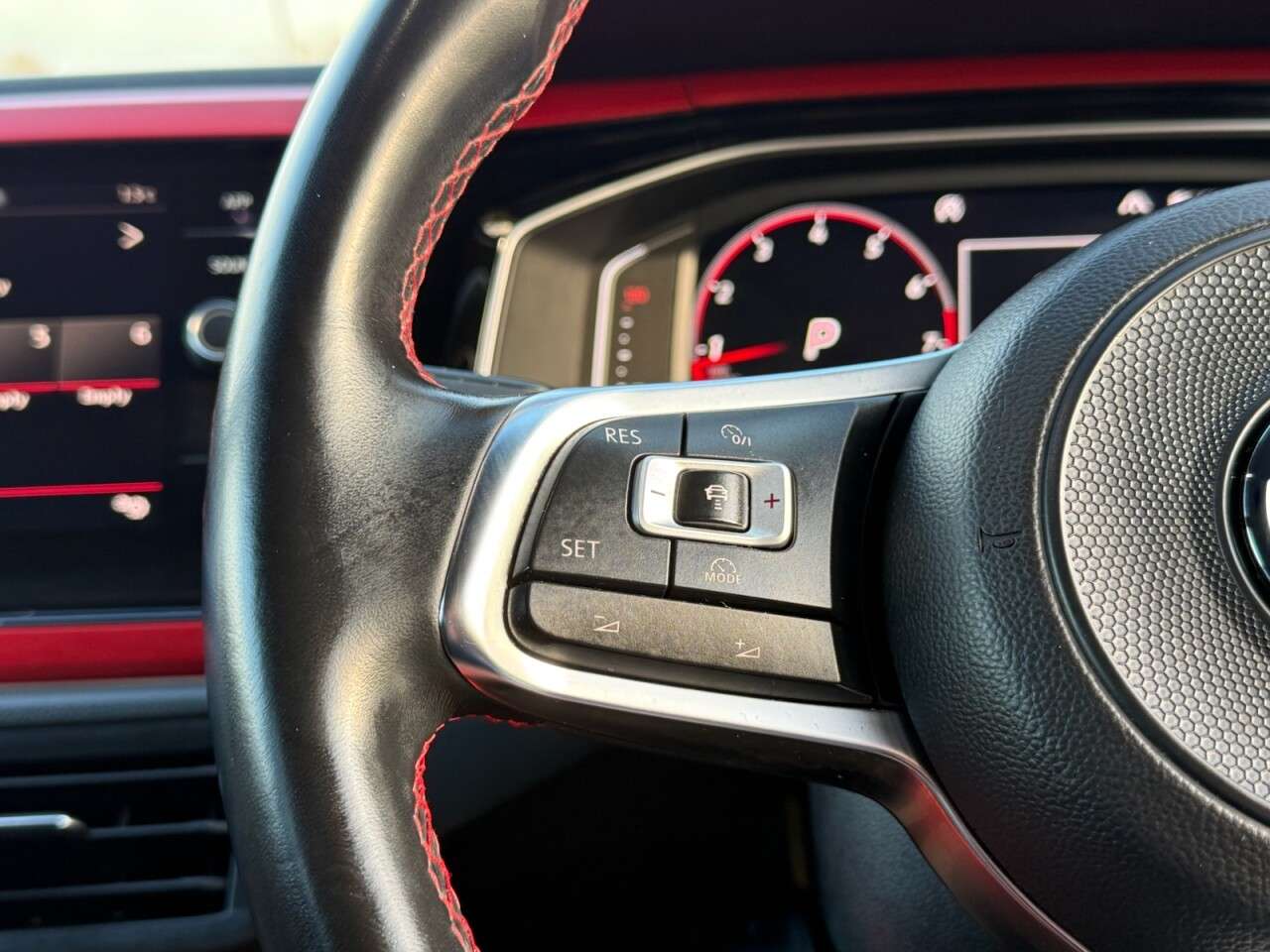 2018 VOLKSWAGEN POLO 2018 VOLKSWAGEN POLO