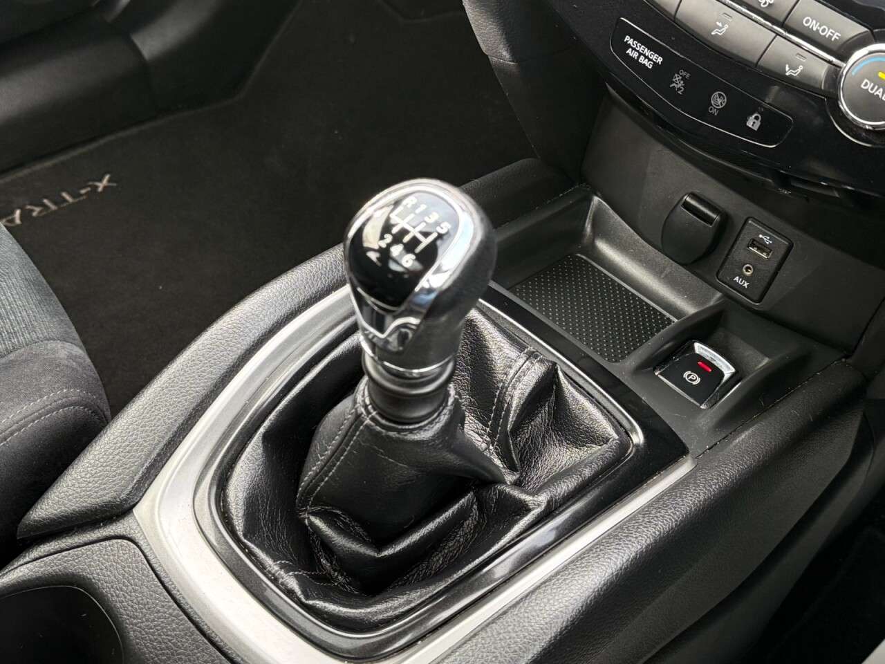 2017 NISSAN X-TRAIL 2017 NISSAN X-TRAIL