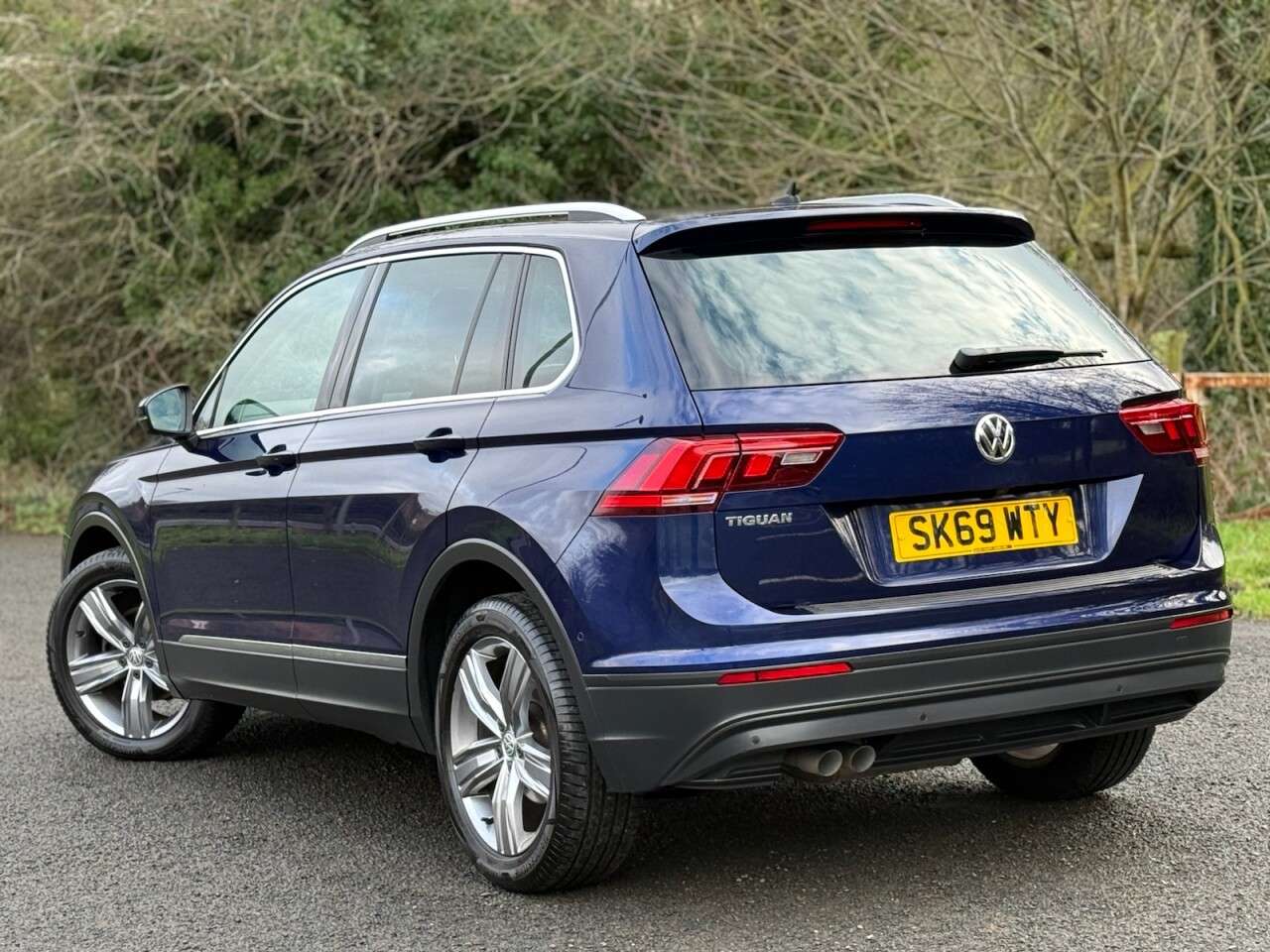 A 2019 VOLKSWAGEN TIGUAN 2.0 TDI Match SUV 5dr Diesel Manual Euro 6 (s/s) (150 ps) A 2019 VOLKSWAGEN TIGUAN 2.0 TDI Match SUV 5dr Diesel Manual Euro 6 (s/s) (150 ps)