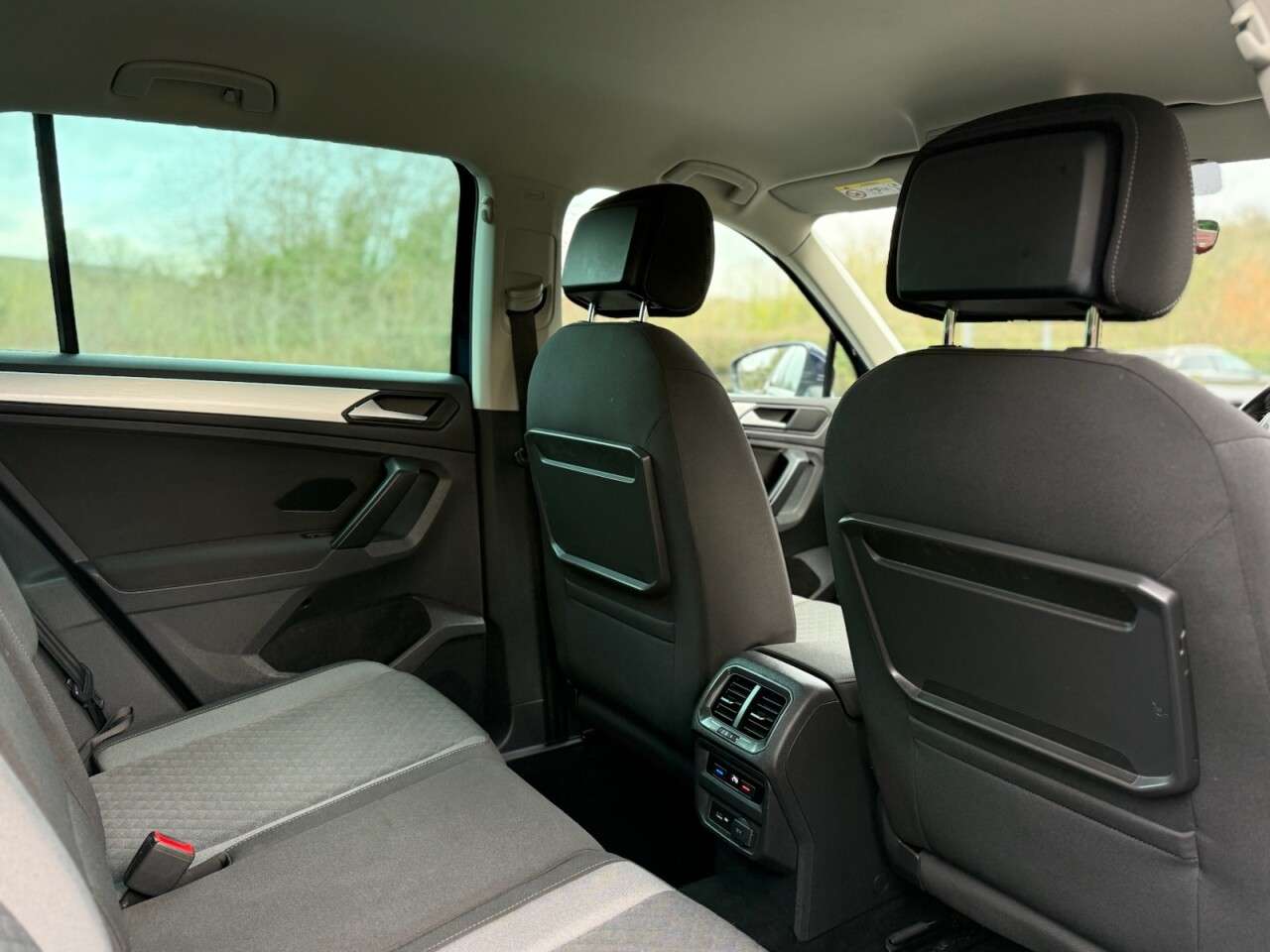 2019 VOLKSWAGEN TIGUAN 2019 VOLKSWAGEN TIGUAN