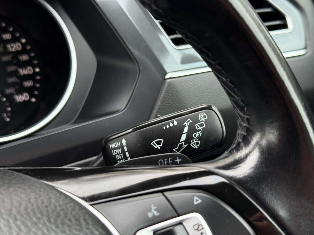 2019 VOLKSWAGEN TIGUAN ALLSPACE 2019 VOLKSWAGEN TIGUAN ALLSPACE