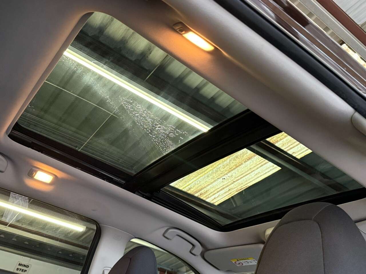 A 2018 NISSAN X-TRAIL 1.6 DIG-T N-Connecta SUV 5dr Petrol Manual Euro 6 (s/s) (163 ps) 1 OWNER FR A 2018 NISSAN X-TRAIL 1.6 DIG-T N-Connecta SUV 5dr Petrol Manual Euro 6 (s/s) (163 ps) 1 OWNER FR